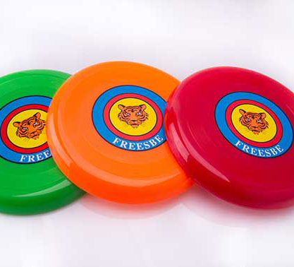 juguete de plástico para brincar con pelota