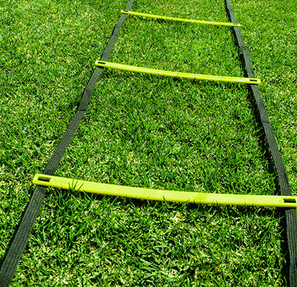 juguete de plástico para brincar con pelota
